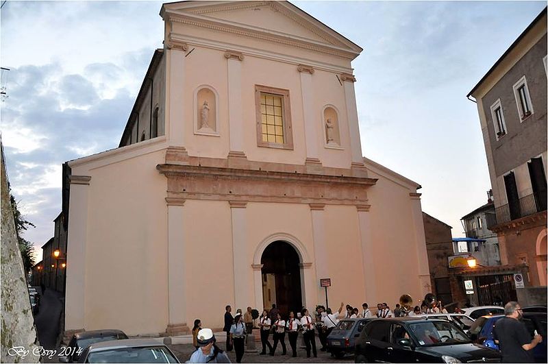 Facciata Chiesa San Francesco d'Assisi Cosenza
